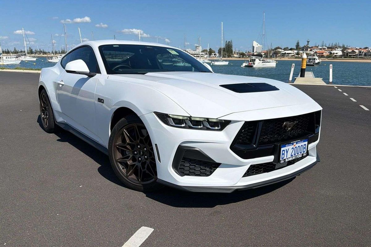 2025 Ford MUSTANG GT 5.0 V8 FO MY25