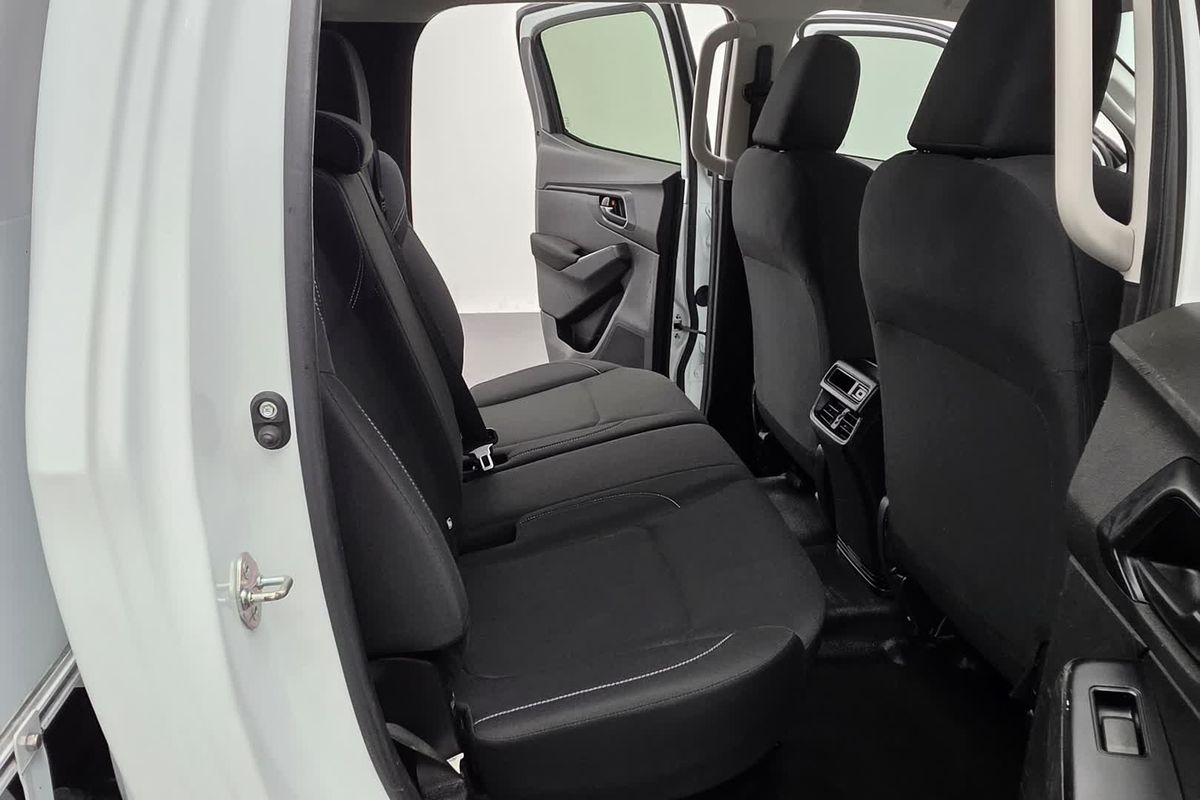 2023 Isuzu D-MAX SX 4X4
