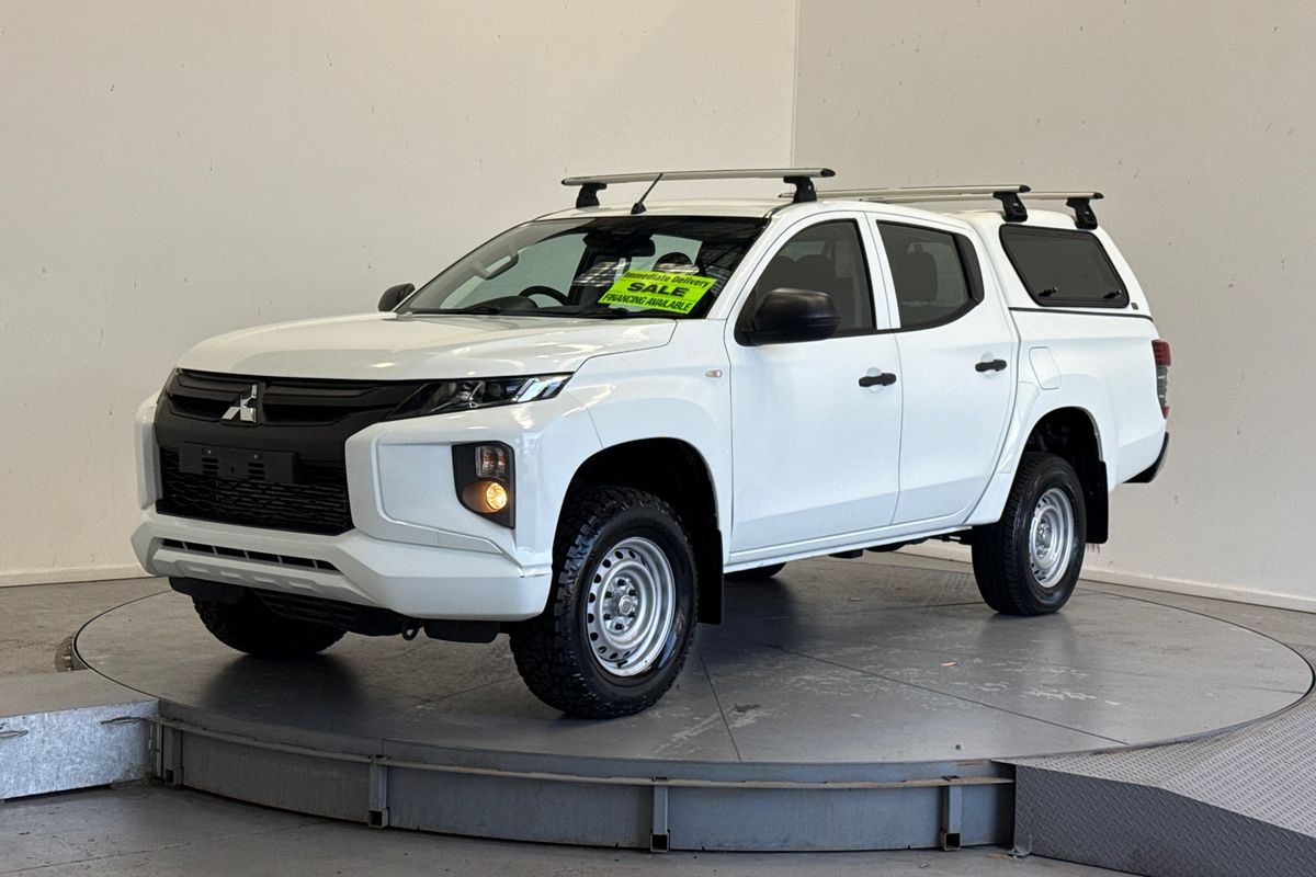 2019 Mitsubishi Triton GLX ADAS MR