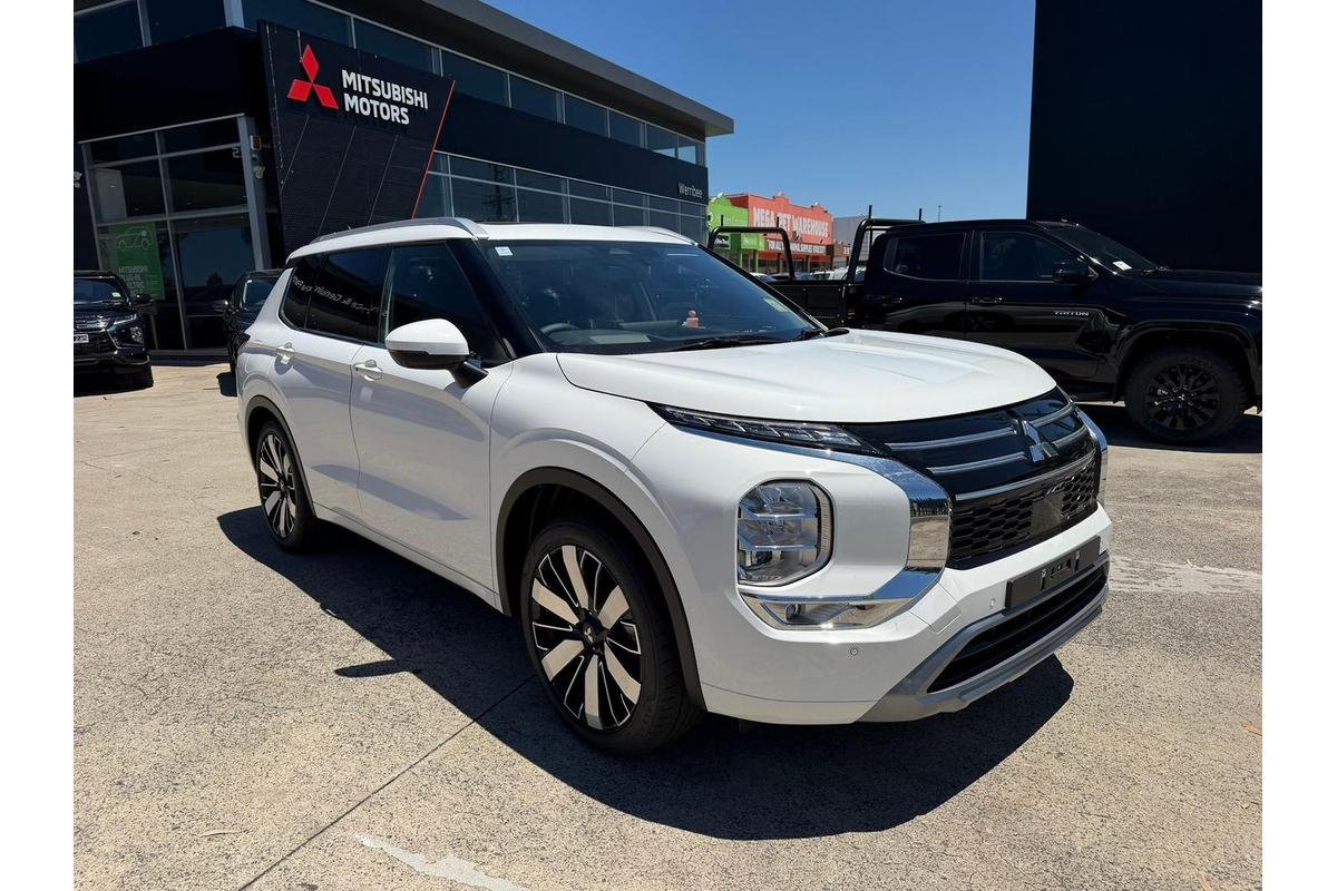 2026 Mitsubishi Outlander Exceed ZM