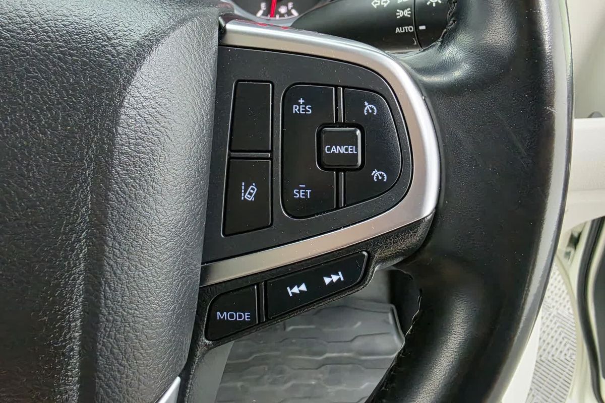 2021 Toyota Hiace GDH300R LWB