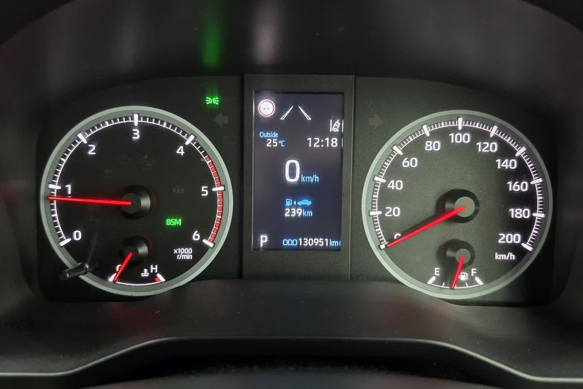 2021 Toyota Hiace GDH300R LWB