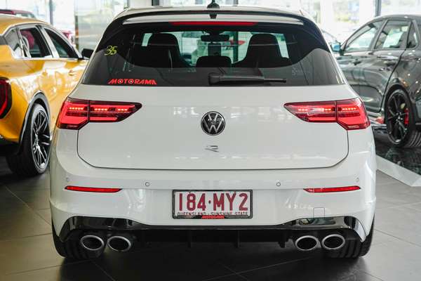 2024 Volkswagen Golf R 8 thumb-6
