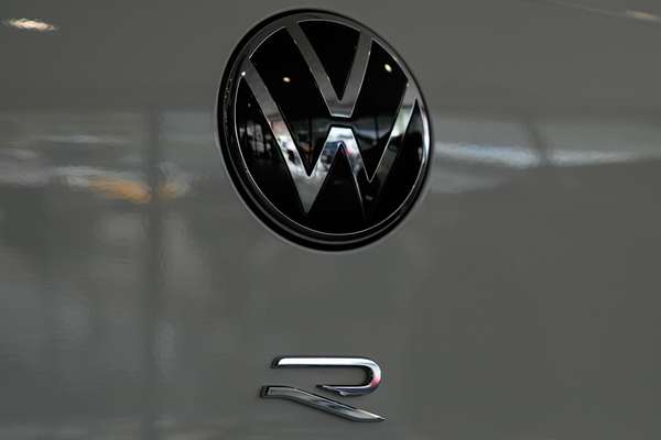 2024 Volkswagen Golf R 8 thumb-20