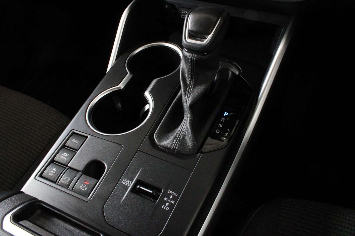 2024 Toyota Kluger GX AXUH78R