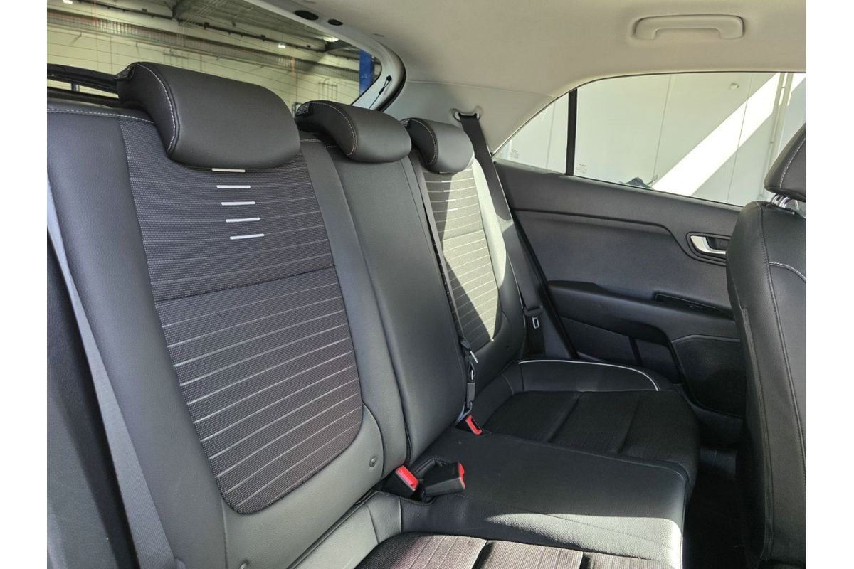 2021 Kia Rio GT-Line YB image 12