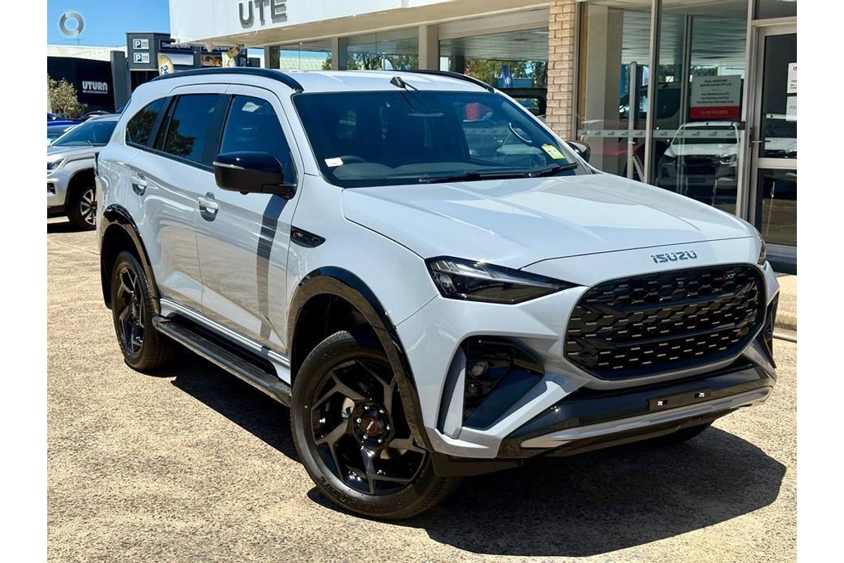 2026 Isuzu MU-X X-TERRAIN