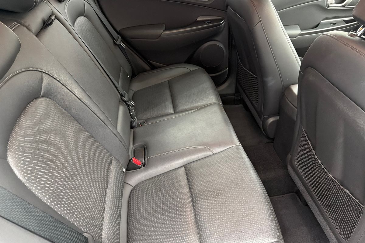 2020 Hyundai Kona Elite OS.3