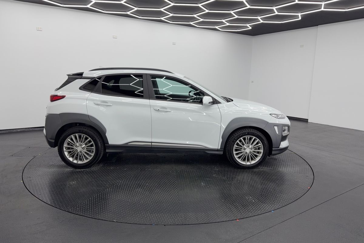 2020 Hyundai Kona Elite OS.3