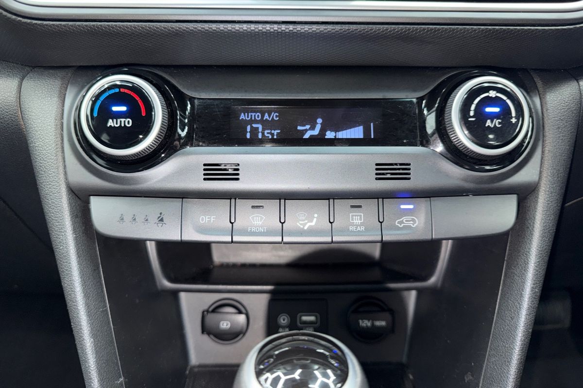2020 Hyundai Kona Elite OS.3