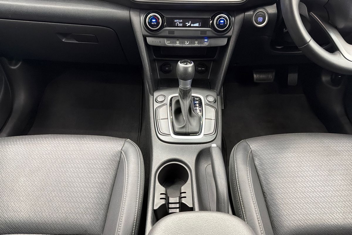 2020 Hyundai Kona Elite OS.3
