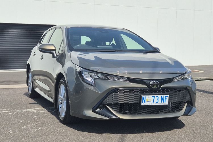 2020 Toyota Corolla Ascent Sport MZEA12R