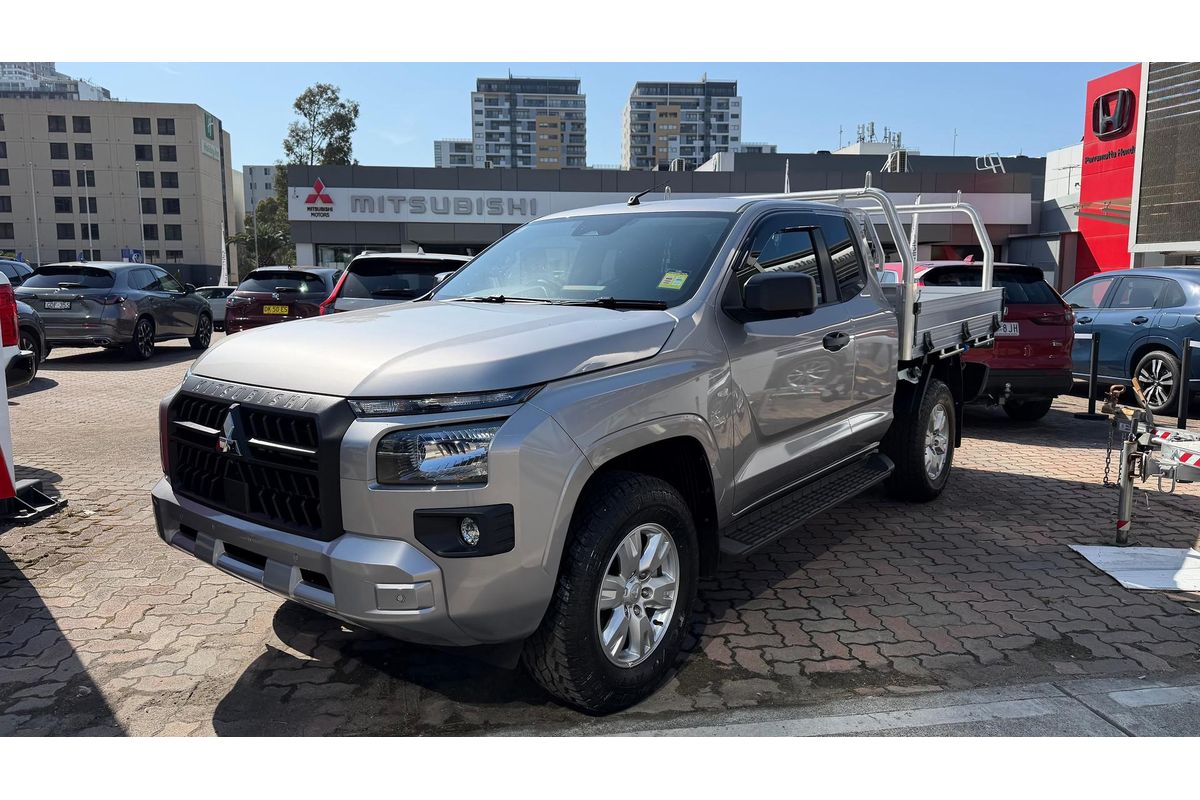 2025 Mitsubishi Triton GLX+ MV 4X4