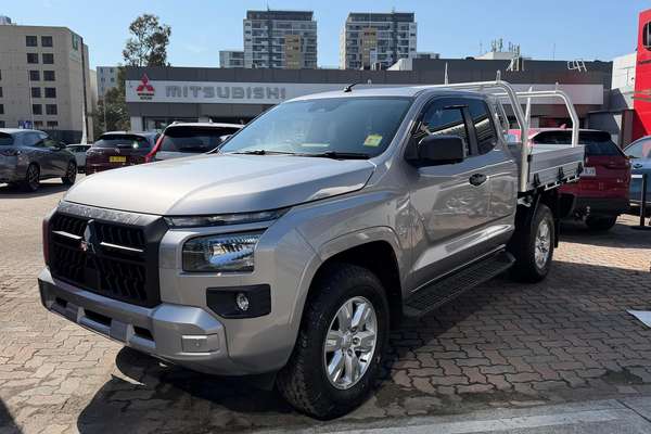2025 Mitsubishi Triton GLX+ MV 4X4