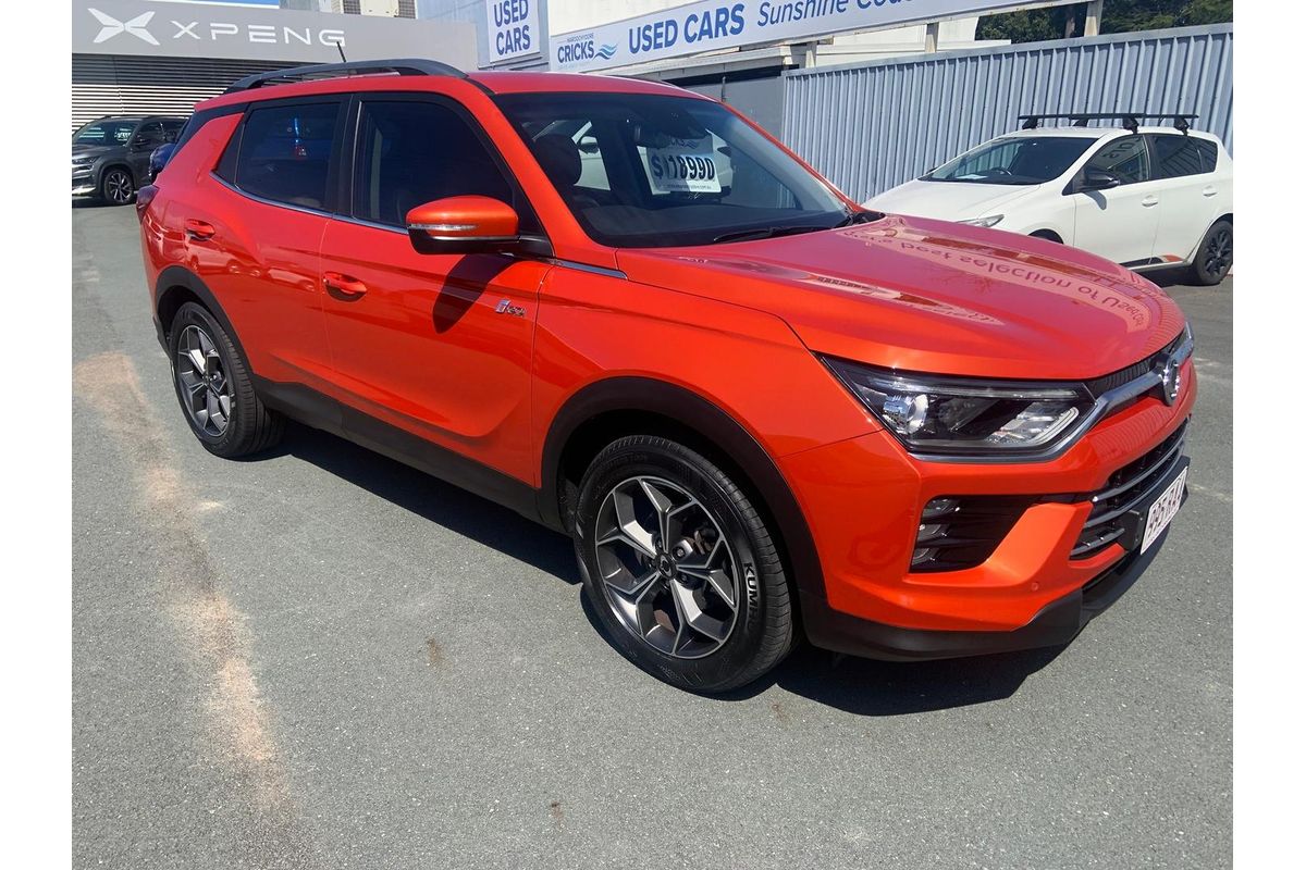 2021 KGM Korando ELX C300