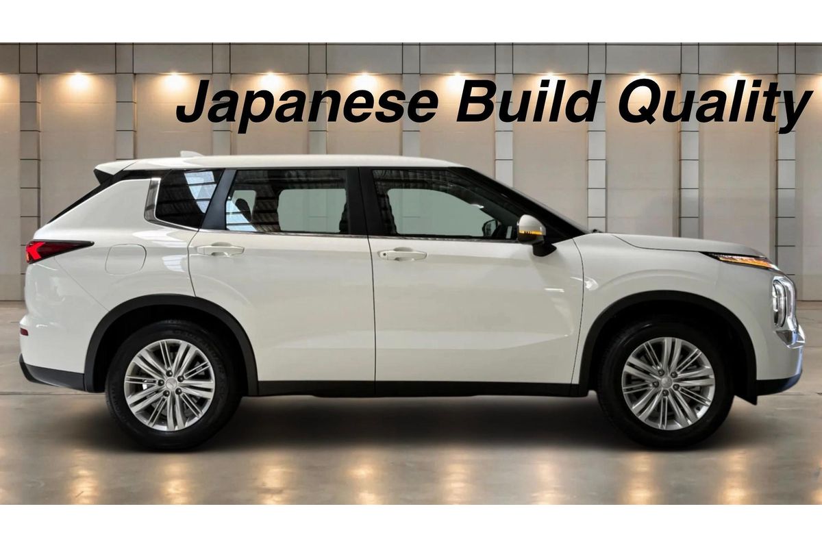 2024 Mitsubishi Outlander ES ZM
