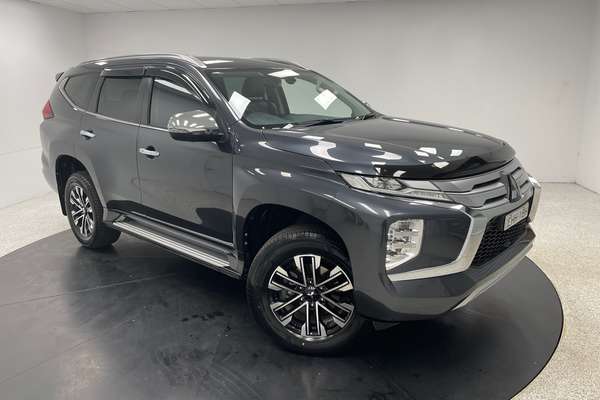 2022 Mitsubishi Pajero Sport GLS QF