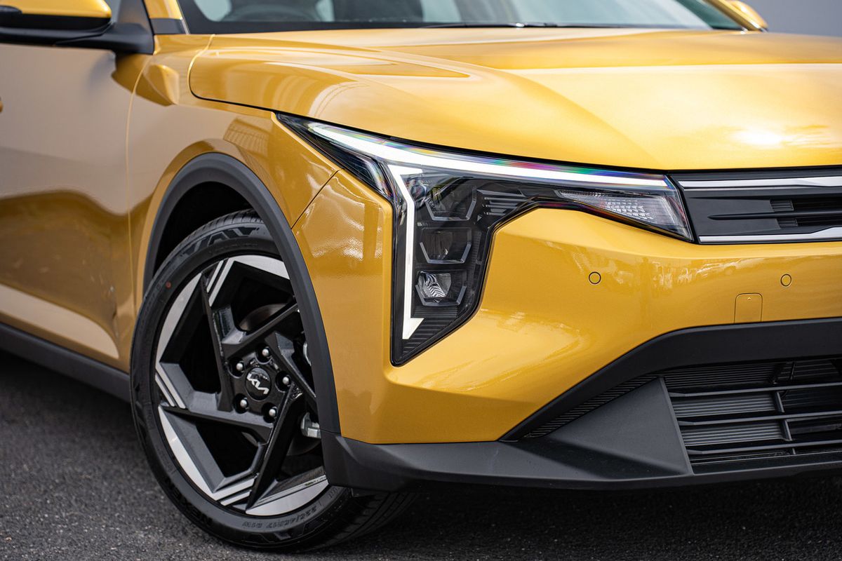 2025 Kia K4 Sport+ CL4m