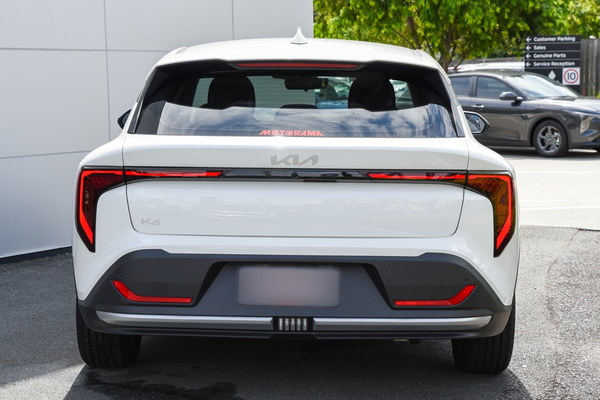 2026 Kia K4 S CL4m thumb-6