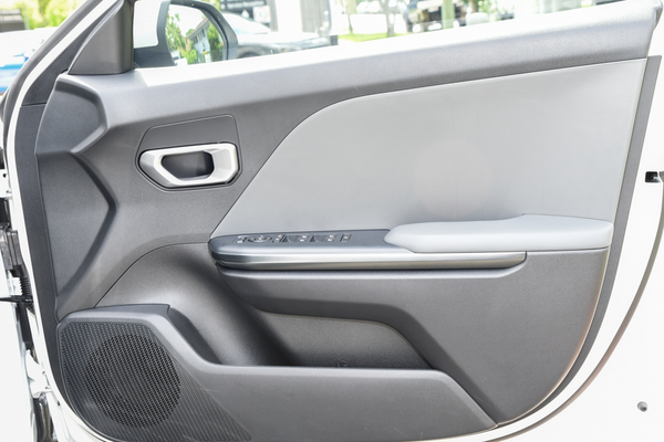 2026 Kia K4 S CL4m thumb-15