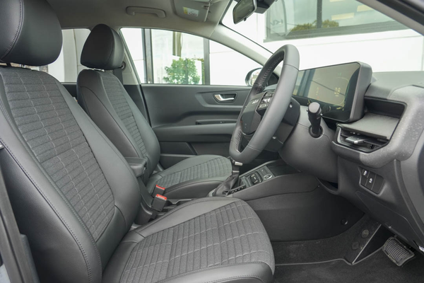 2026 Kia Stonic Sport YB PE2 thumb-9