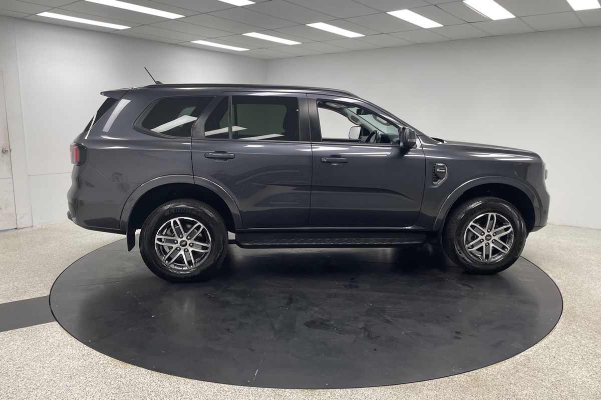 2022 Ford Everest Trend UA II 2.0L
