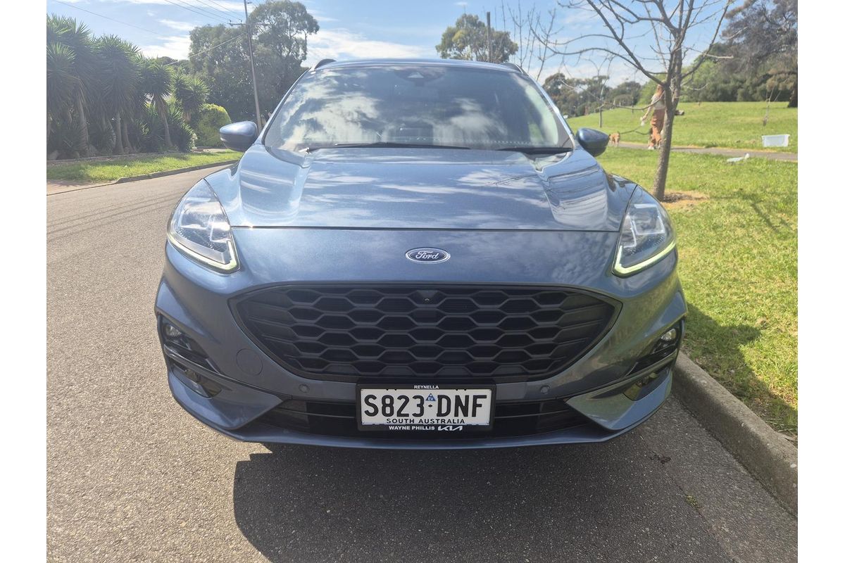 2022 Ford Escape ST-Line PHEV ZH