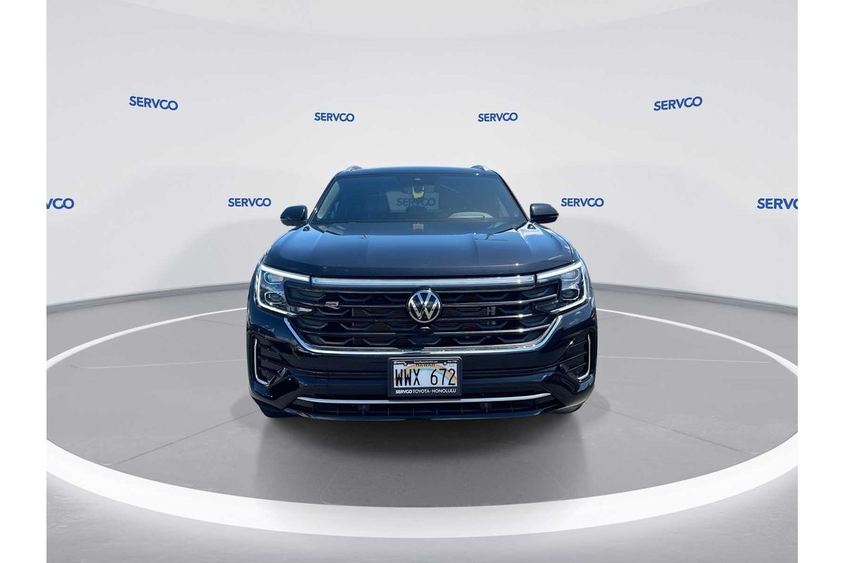 2024 Volkswagen Atlas Cross Sport 2.0T SEL Premium R-Line in Black