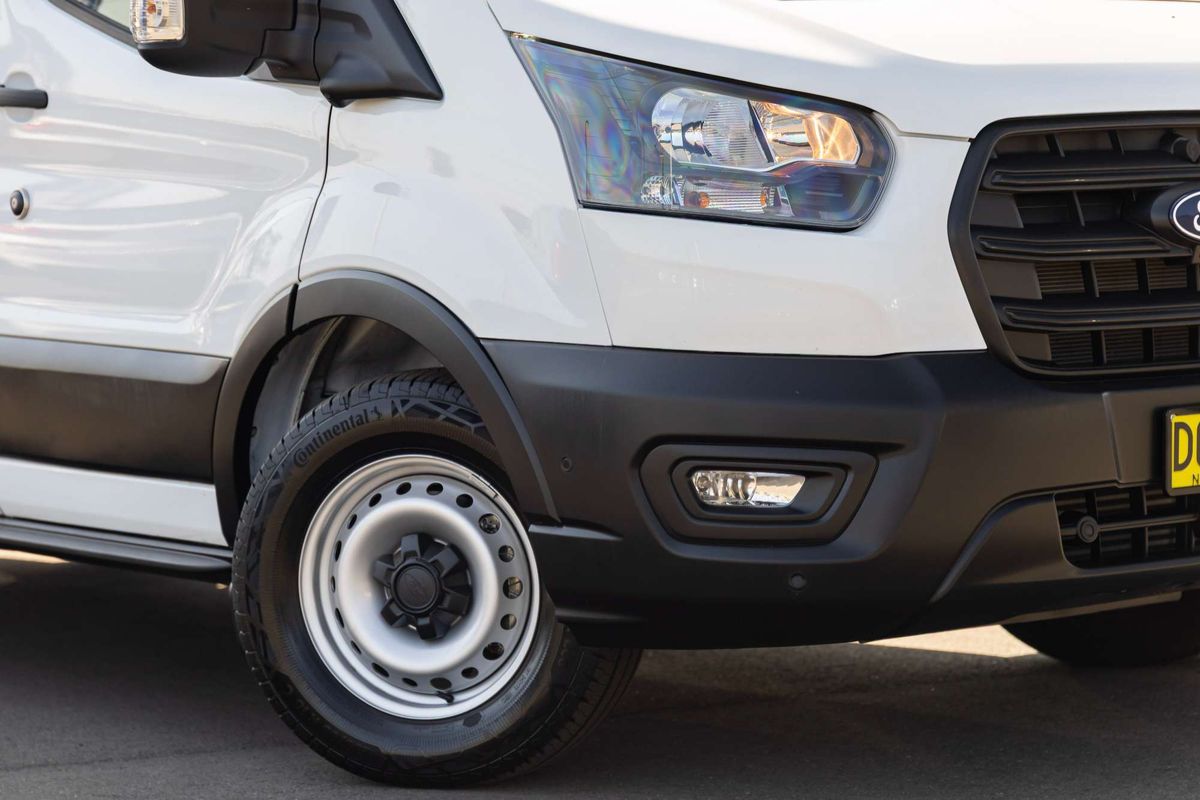 2026 Ford Transit 350L VO LWB Mid Roof