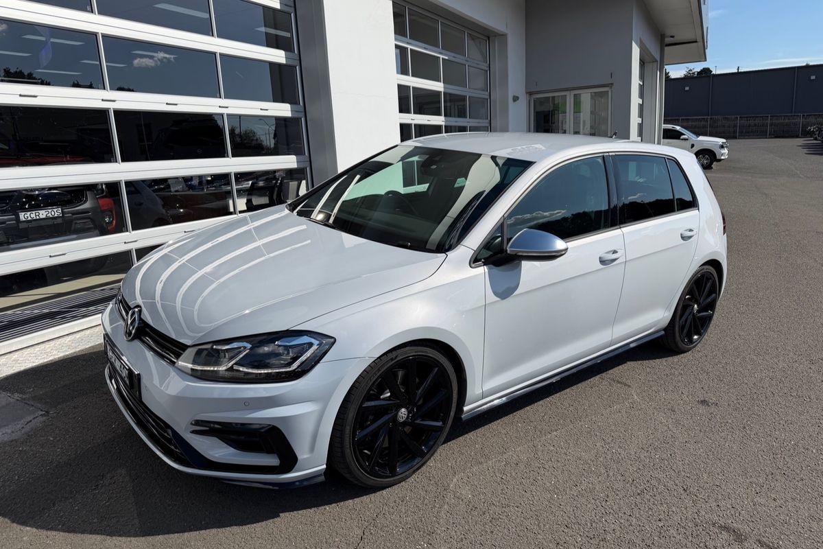 2018 Volkswagen Golf R 7.5