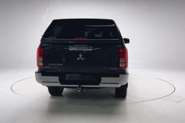 2024 Mitsubishi Triton GLS MV 4X4 thumb-1