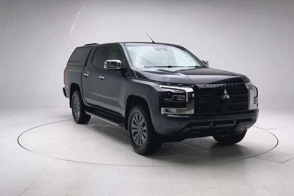 2024 Mitsubishi Triton GLS MV 4X4 thumb-4