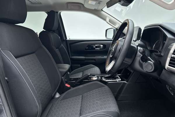 2024 Mitsubishi Triton GLS MV 4X4 thumb-12