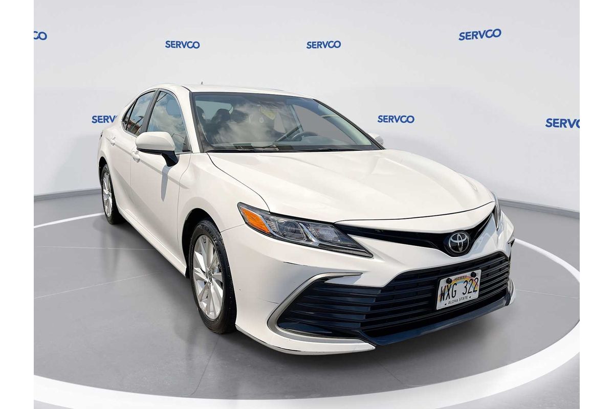 2024 Toyota Camry LE
