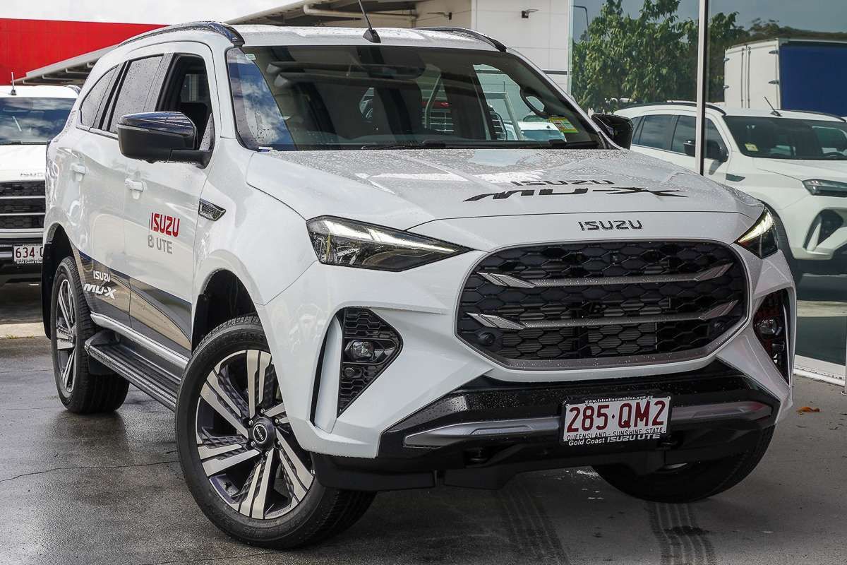 2026 Isuzu MU-X LS-T