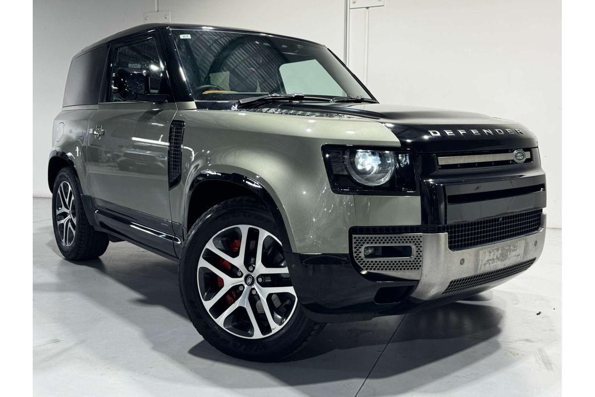 2022 Land Rover Defender 90 P400 X L663