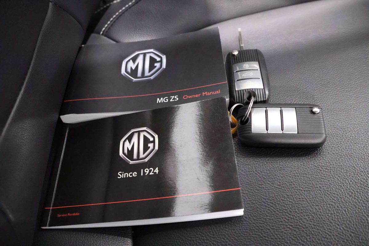 2023 MG ZS Excite AZS1