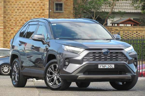 2024 Toyota RAV4 GXL AXAH54R