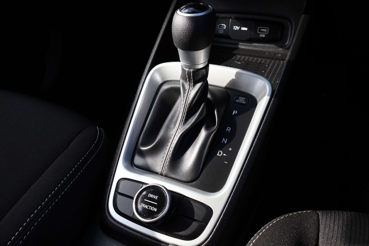 2024 Hyundai Venue Active QX.V5