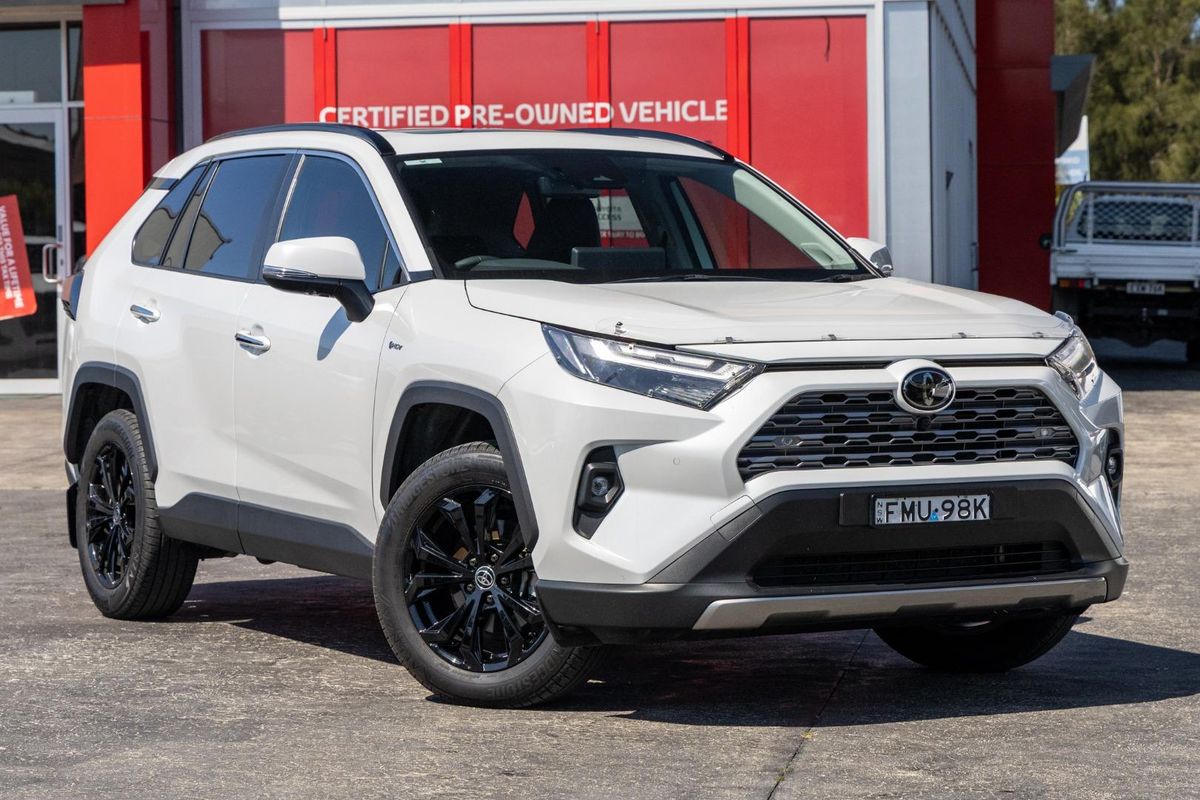 2025 Toyota RAV4 Cruiser AXAH54R
