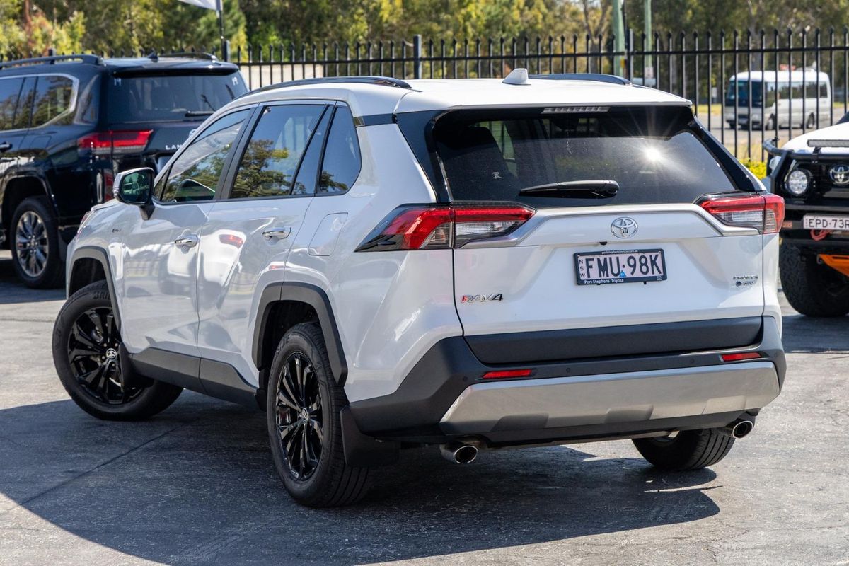 2025 Toyota RAV4 Cruiser AXAH54R