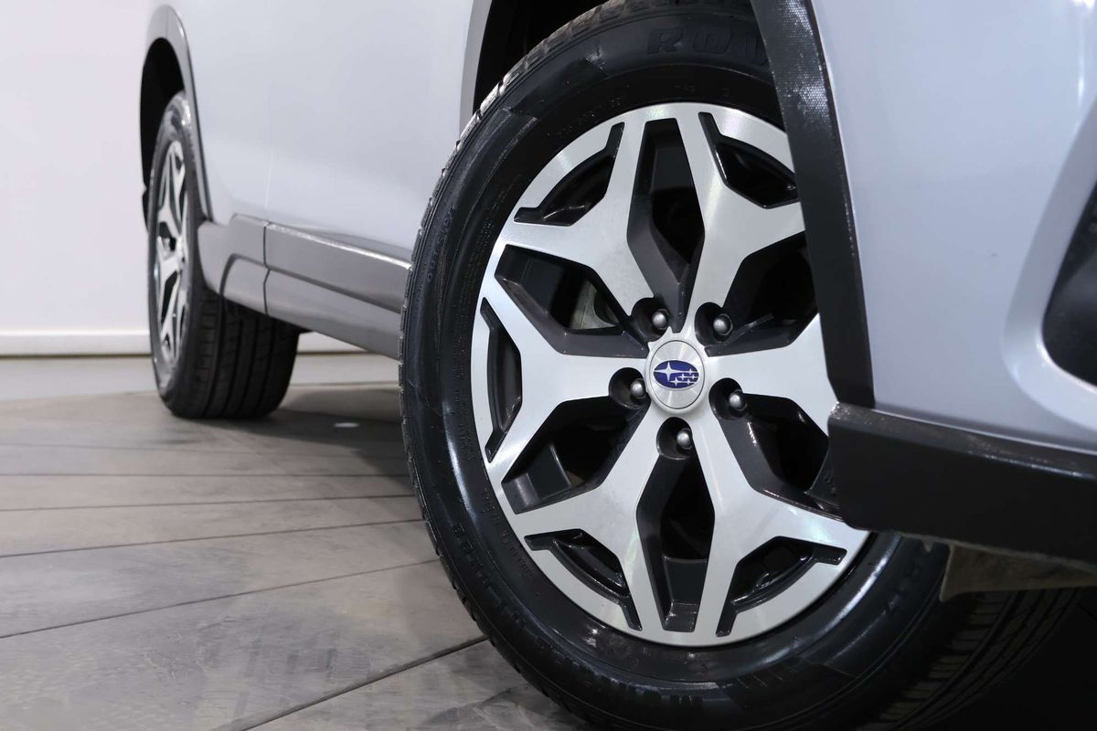 2023 Subaru Forester 2.5i S5