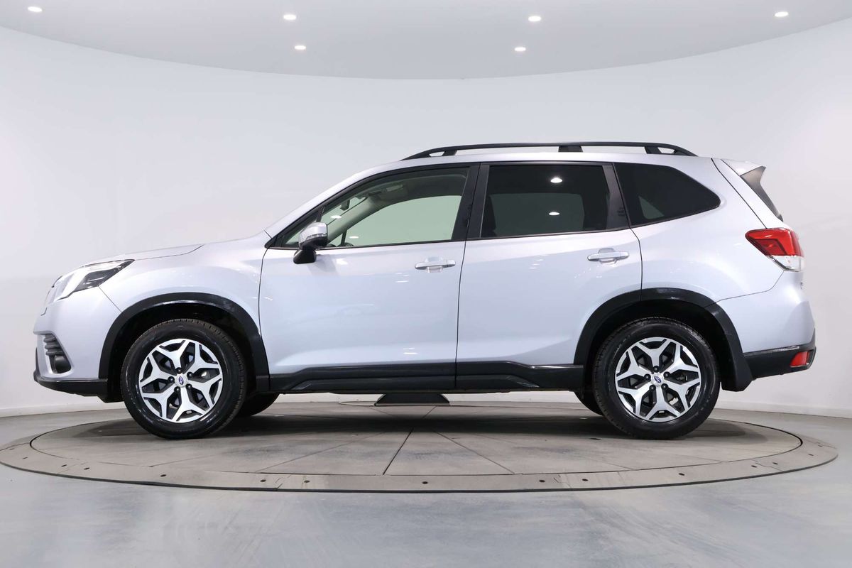 2023 Subaru Forester 2.5i S5