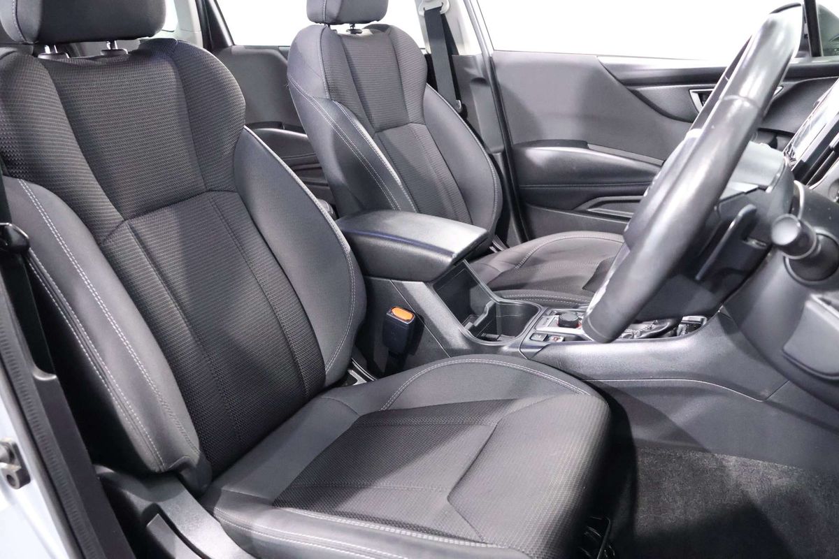 2023 Subaru Forester 2.5i S5