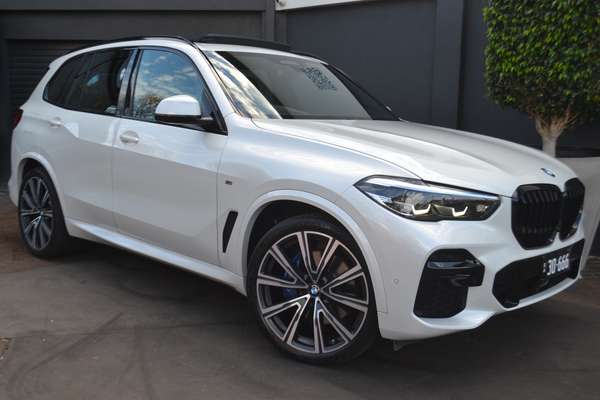 2022 BMW X5 xDrive30d M Sport G05