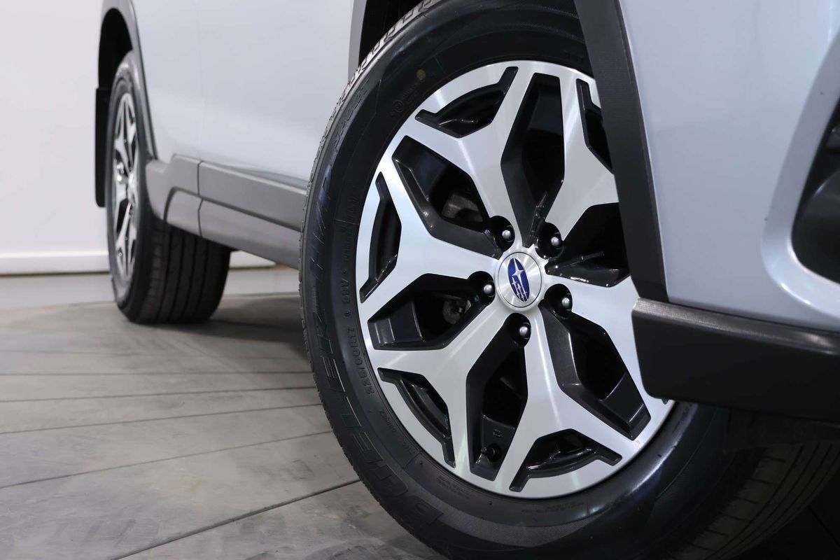 2023 Subaru Forester 2.5i S5