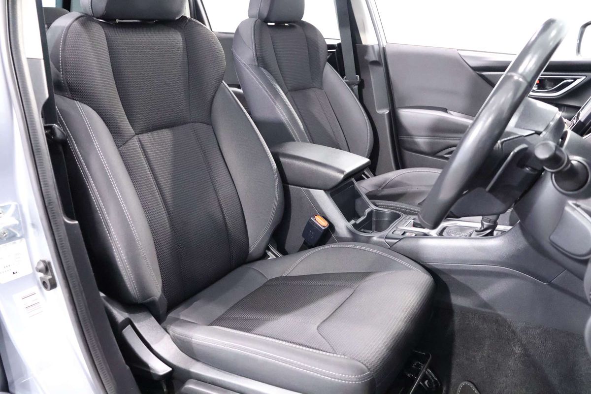 2023 Subaru Forester 2.5i S5