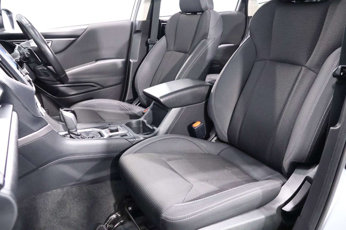2023 Subaru Forester 2.5i S5