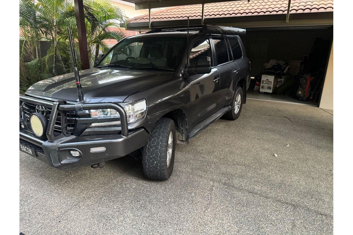 2020 Toyota Landcruiser GXL VDJ200R