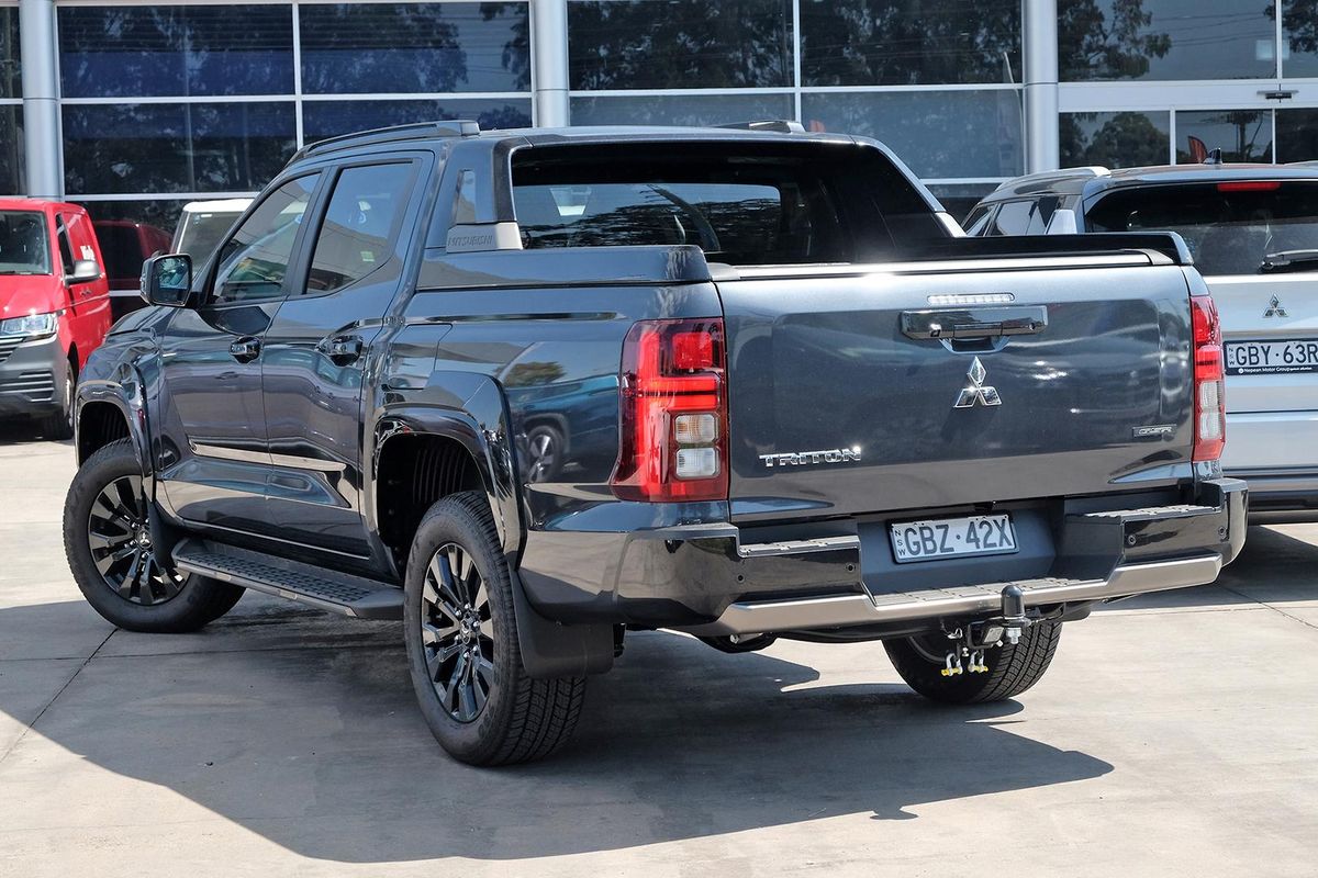 2026 Mitsubishi Triton GSR MV 4X4